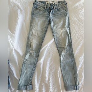 Abercrombie & Fitch Medium Light Skinny Jeans